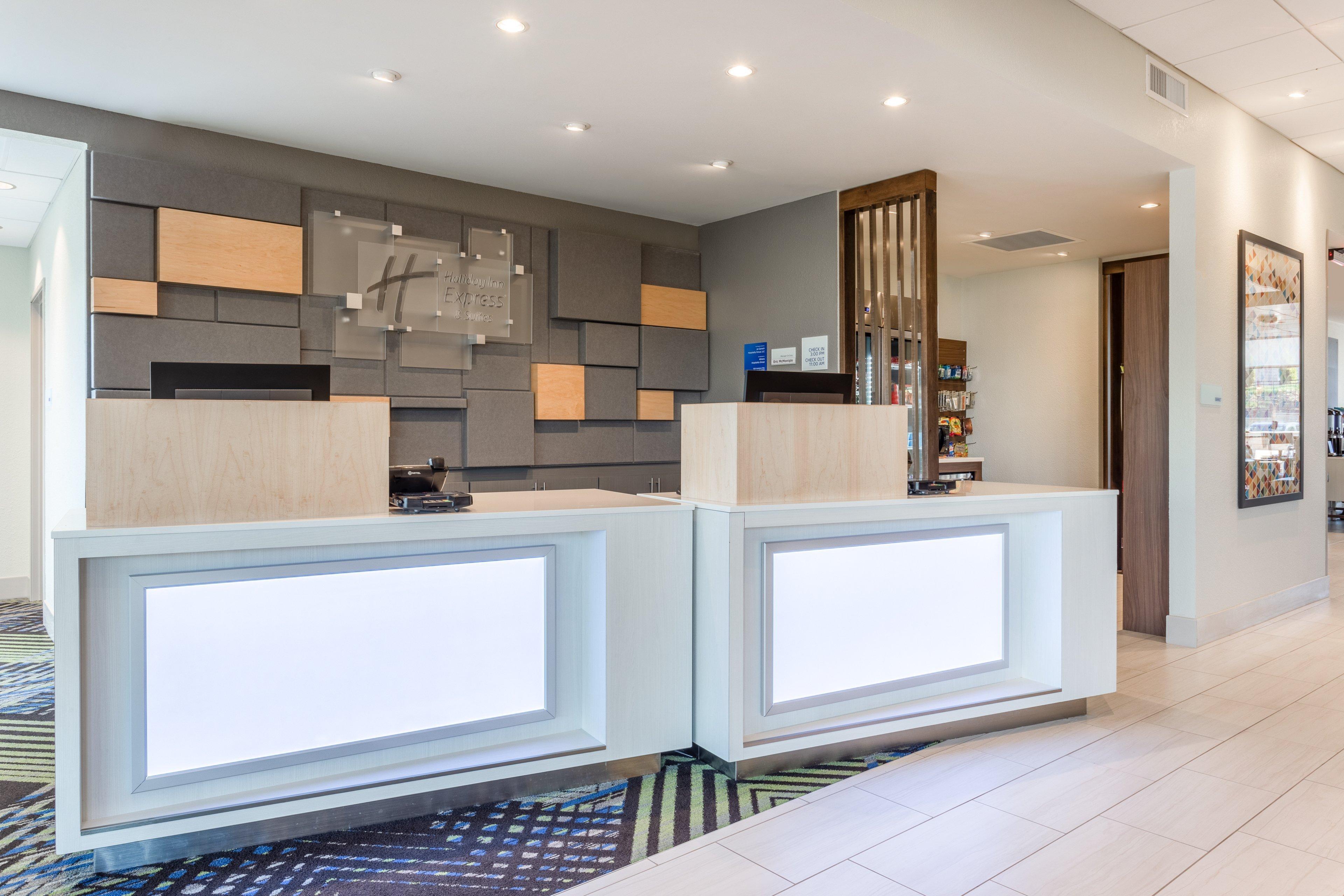 Holiday Inn Express & Suites - Florence - Cincinnati Airport By Ihg Bagian luar foto