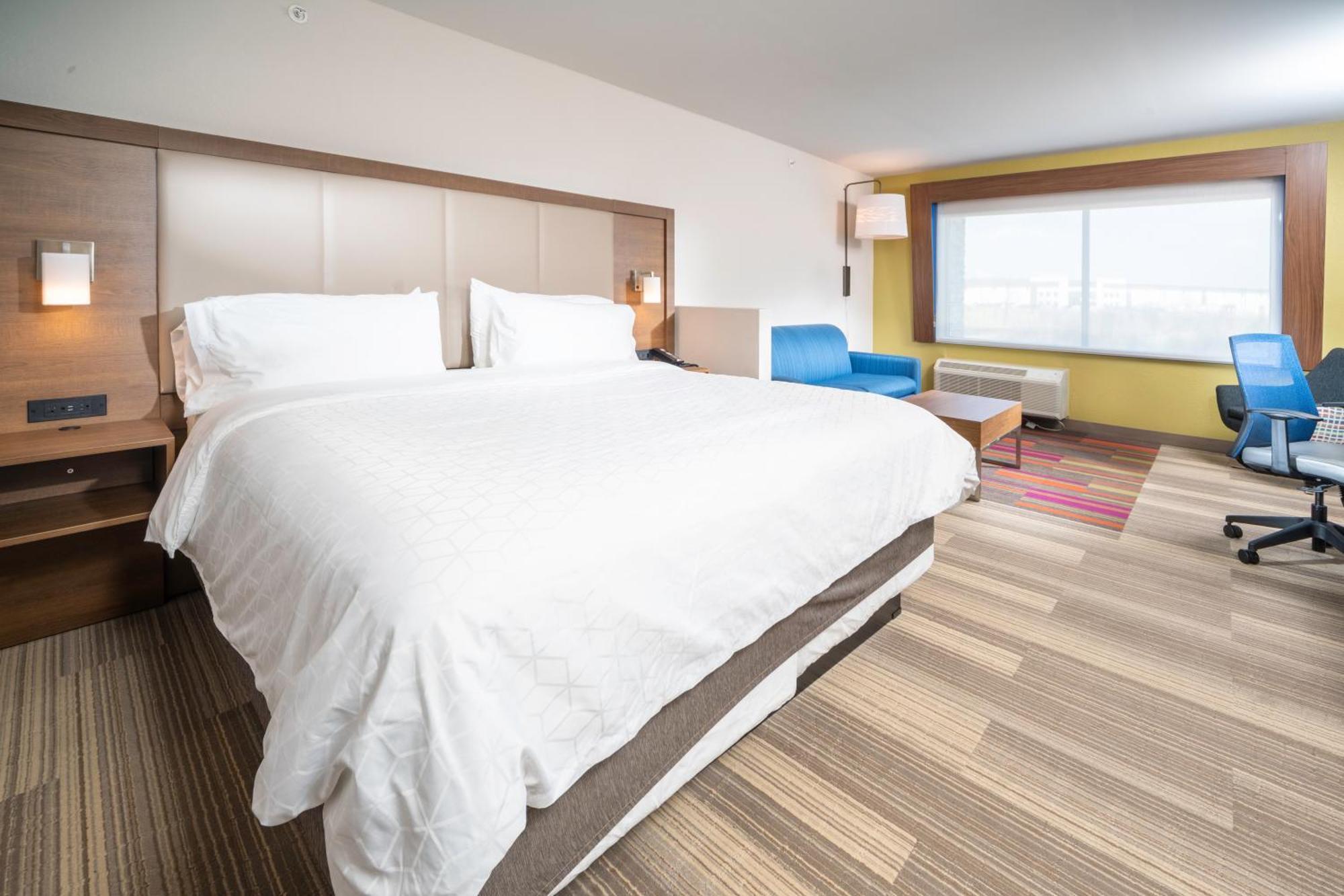 Holiday Inn Express & Suites - Florence - Cincinnati Airport By Ihg Bagian luar foto